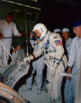 GEMINI-TITAN (GT)-9 COMMAND PILOT (FAMILIARIZATION) - ASTRONAUT THOMAS P. STAFFORD - TRAINING - MCDONNELL AIRCRAFT CORP. (MDAC), MO